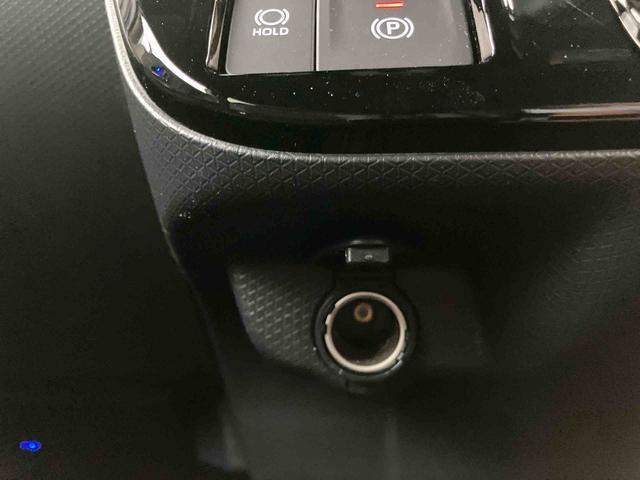 タントカスタムＲＳスタイルセレクションターボ　９型ナビ／ＴＶ／ＤＶＤ／ＢＴ／ＵＳＢ　バックカメラ　ＥＴＣ　全車速追従クルコン　エンジンスタート付きキーフリーシステム　フロアイルミネーション　インナーハンドルイルミネーション　シートヒーター（千葉県）の中古車
