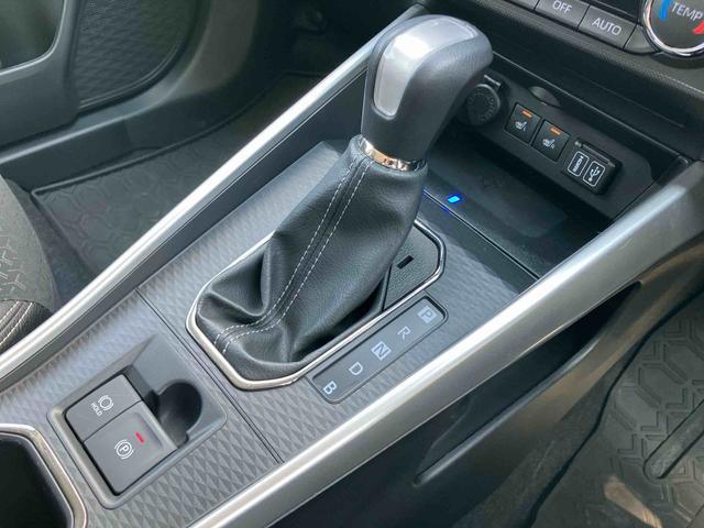 ロッキープレミアムＧ　ＨＥＶＨＥＶ　９型ＤＰＡ／ＴＶ／ＢＴ／ＵＳＢ　全周囲カメラ　ＥＴＣ　フルエアロ　ワイヤレス充電器　ＡＣ／１００Ｖ電源　全車速追従クルコン　ＬＥＤヘッドランプ　コーナーセンサ　電動駐車ブレーキ　アルミホイール（千葉県）の中古車