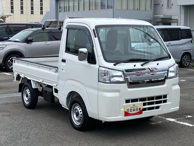 ハイゼットトラックスタンダード　スマアシ非装着車電子制御式４ＷＤ　ＥＴＣ　フロントメッキガーニッシュ　バックソナー　横滑り防止装置　オートライト　スピーカー一体型ＡＭ／ＦＭラジオ　エアコン　パワステ　デュアルエアバッグ　アイドリングストップ（千葉県）の中古車