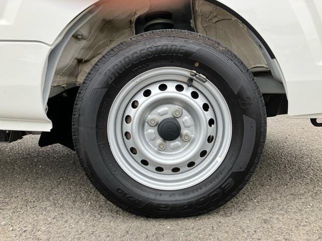 ハイゼットトラックスタンダード　スマアシ非装着車電子制御式４ＷＤ　ＥＴＣ　フロントメッキガーニッシュ　バックソナー　横滑り防止装置　オートライト　スピーカー一体型ＡＭ／ＦＭラジオ　エアコン　パワステ　デュアルエアバッグ　アイドリングストップ（千葉県）の中古車