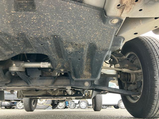 ハイゼットトラックスタンダード　スマアシ非装着車電子制御式４ＷＤ　ＥＴＣ　フロントメッキガーニッシュ　バックソナー　横滑り防止装置　オートライト　スピーカー一体型ＡＭ／ＦＭラジオ　エアコン　パワステ　デュアルエアバッグ　アイドリングストップ（千葉県）の中古車