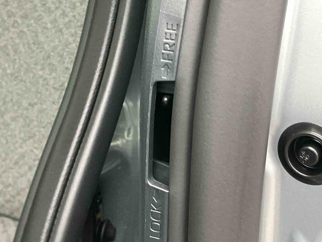 タントＸ衝突被害軽減ブレーキ　両側スライドドア（左側電動）　バックカメラ　ＬＥＤヘッドランプ　オートライト　オートハイビーム　電動駐車ブレーキ　シートヒーター　前後コーナーセンサー　ステアリモコン　キーフリー（千葉県）の中古車