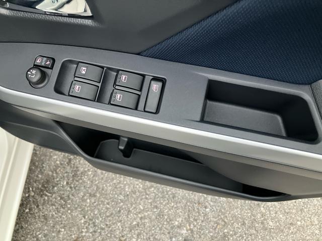 トールカスタムＧ　ターボターボ　９型ＤＰＡ／ＴＶ／ＢＴ／ＵＳＢ　バックカメラ　全車速追従クルコン　ＬＥＤヘッドライト　オートライト　ＡＨＢ　スマートアシスト　前後コーナーセンサー　電動駐車ブレーキ　キーフリー　アルミホイール（千葉県）の中古車