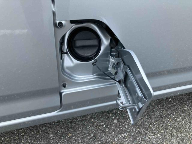 ハイゼットカーゴクルーズスマートアシスト　前後コーナーセンサー　キーフリーシステム　ボタンスタート　盗難防止警報　オートライト　オートハイビーム　オーバーヘッドシェルフ　電動格納ドアミラー　スモークガラス　ＬＥＤ大型荷室灯（千葉県）の中古車