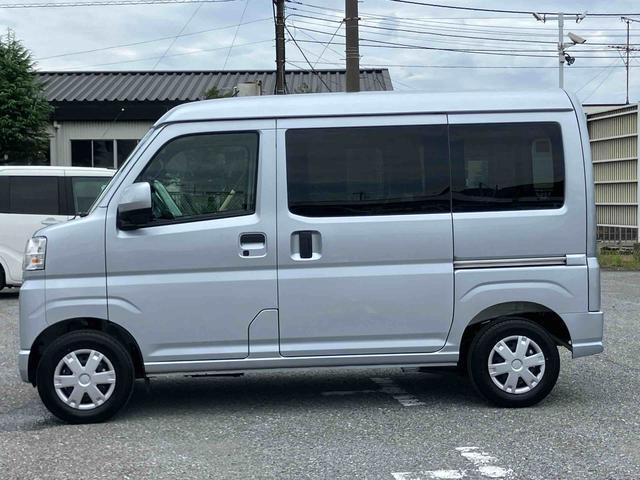 ハイゼットカーゴクルーズスマートアシスト　前後コーナーセンサー　キーフリーシステム　ボタンスタート　盗難防止警報　オートライト　オートハイビーム　オーバーヘッドシェルフ　電動格納ドアミラー　スモークガラス　ＬＥＤ大型荷室灯（千葉県）の中古車