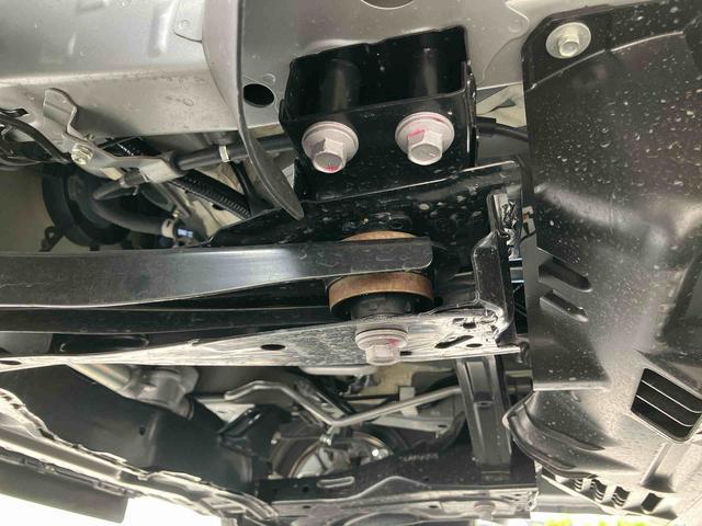 ハイゼットカーゴクルーズスマートアシスト　前後コーナーセンサー　キーフリーシステム　ボタンスタート　盗難防止警報　オートライト　オートハイビーム　オーバーヘッドシェルフ　電動格納ドアミラー　スモークガラス　ＬＥＤ大型荷室灯（千葉県）の中古車
