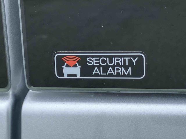 ハイゼットカーゴクルーズスマートアシスト　前後コーナーセンサー　キーフリーシステム　ボタンスタート　盗難防止警報　オートライト　オートハイビーム　オーバーヘッドシェルフ　電動格納ドアミラー　スモークガラス　ＬＥＤ大型荷室灯（千葉県）の中古車