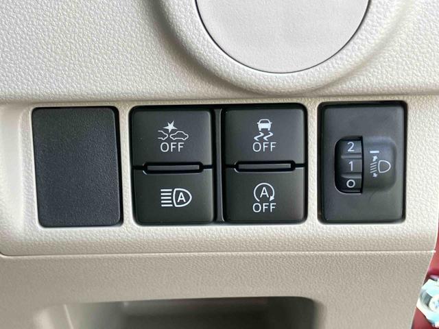 ムーヴL SAIIICDチューナー/AM:FMラジオ/AUX オートハイビーム トップシェイドガラス 衝突軽減装置 誤発進抑制制御 前席大型アームレスト付ベンチシート キーレスエントリー 盗難防止警報 チルトステアリング(千葉県)の中古車