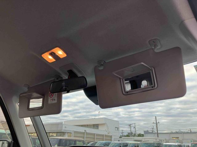 トールカスタムＧＥＴＣ　バックカメラ　全車速追従クルコン　ＬＥＤヘッドランプ　オートライト　オートハイビーム　衝突被害軽減ブレーキ　コーナーセンサー　電動駐車ブレーキ　革巻ハンドル　キーフリーシステム　アルミホイール（千葉県）の中古車