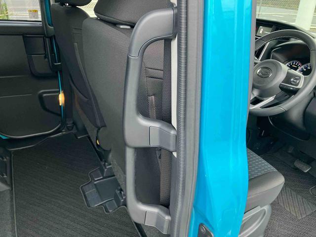 トールカスタムＧＥＴＣ　バックカメラ　全車速追従クルコン　ＬＥＤヘッドランプ　オートライト　オートハイビーム　衝突被害軽減ブレーキ　コーナーセンサー　電動駐車ブレーキ　革巻ハンドル　キーフリーシステム　アルミホイール（千葉県）の中古車