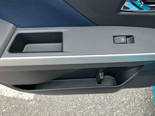 トールカスタムＧＥＴＣ　バックカメラ　全車速追従クルコン　ＬＥＤヘッドランプ　オートライト　オートハイビーム　衝突被害軽減ブレーキ　コーナーセンサー　電動駐車ブレーキ　革巻ハンドル　キーフリーシステム　アルミホイール（千葉県）の中古車