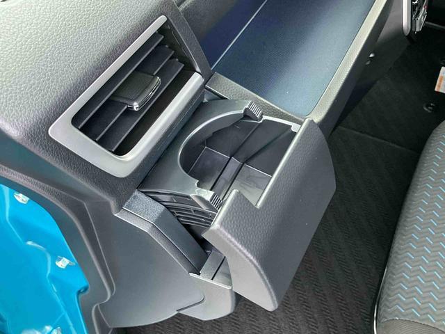 トールカスタムＧＥＴＣ　バックカメラ　全車速追従クルコン　ＬＥＤヘッドランプ　オートライト　オートハイビーム　衝突被害軽減ブレーキ　コーナーセンサー　電動駐車ブレーキ　革巻ハンドル　キーフリーシステム　アルミホイール（千葉県）の中古車