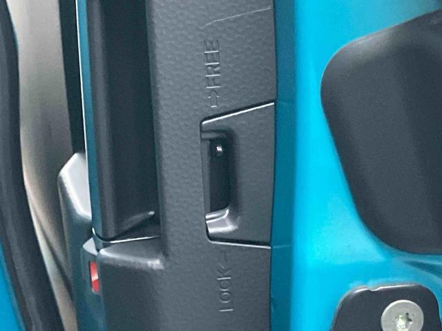 トールカスタムＧＥＴＣ　バックカメラ　全車速追従クルコン　ＬＥＤヘッドランプ　オートライト　オートハイビーム　衝突被害軽減ブレーキ　コーナーセンサー　電動駐車ブレーキ　革巻ハンドル　キーフリーシステム　アルミホイール（千葉県）の中古車