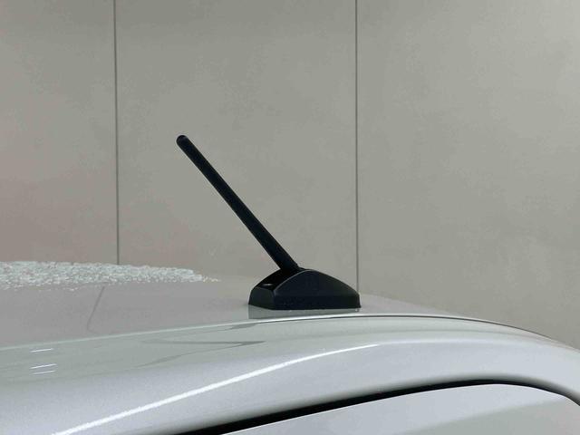 ムーヴキャンバスストライプスＧスマアシ　ダイハツ予防安全機能　置きラクボックス　ホットカップホルダー　前席シートヒーター　オートブレーキホールド付き電動パーキング　チルトステアリング　運転席シートアジャスター　アイドリングストップ（千葉県）の中古車