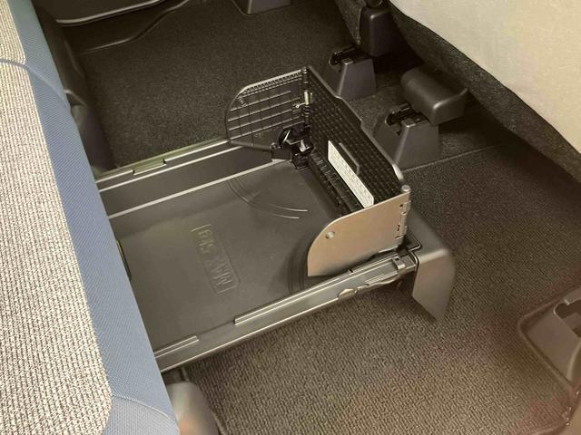 ムーヴキャンバスストライプスＧスマアシ　ダイハツ予防安全機能　置きラクボックス　ホットカップホルダー　前席シートヒーター　オートブレーキホールド付き電動パーキング　チルトステアリング　運転席シートアジャスター　アイドリングストップ（千葉県）の中古車