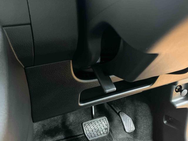 ムーヴキャンバスストライプスＧスマアシ　ダイハツ予防安全機能　置きラクボックス　ホットカップホルダー　前席シートヒーター　オートブレーキホールド付き電動パーキング　チルトステアリング　運転席シートアジャスター　アイドリングストップ（千葉県）の中古車
