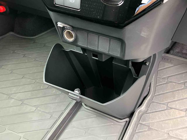 トールカスタムG9型DPオーディオ/BT/TV/Bカメラ/ステアリングスイッチ LEDヘッド&フォグランプ 自動追従クルコン 14インチアルミ 両側パワスラ 電動駐車ブレーキ コーナーセンサー 衝突被害軽減ブレーキ(千葉県)の中古車