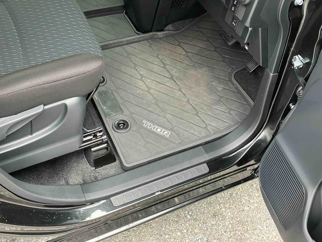 トールカスタムG9型DPオーディオ/BT/TV/Bカメラ/ステアリングスイッチ LEDヘッド&フォグランプ 自動追従クルコン 14インチアルミ 両側パワスラ 電動駐車ブレーキ コーナーセンサー 衝突被害軽減ブレーキ(千葉県)の中古車