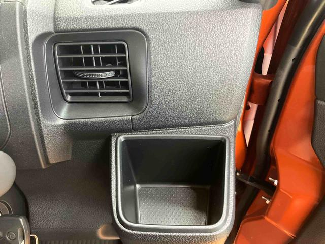 ハイゼットカーゴデラックススマアシ　ダイハツ予防安全機能　前後コーナーセンサー　キーレスエントリー　オーバーヘッドシェルフ　荷室作業灯　オートライト　オートハイビーム　マニュアルレベリング機能付ハロゲンヘッドライト（千葉県）の中古車
