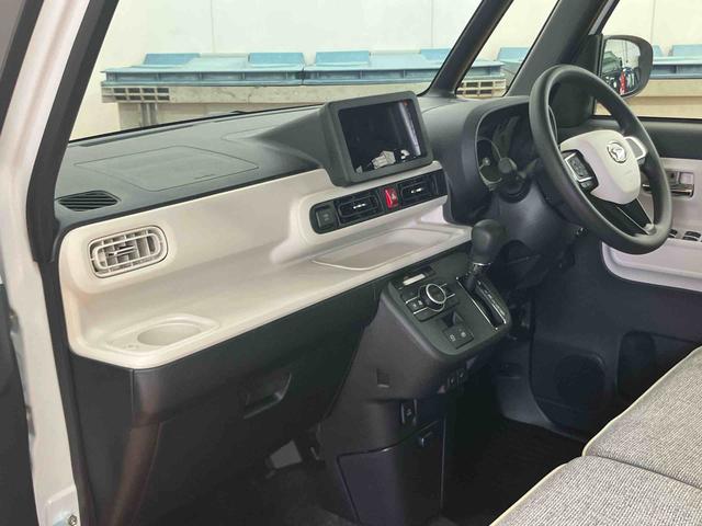 ムーヴキャンバスストライプスGスマアシ ダイハツ予防安全機能 置きラクボックス ホットカップホルダー オートブレーキホールド付き電動パーキング 前席シートヒーター オートライト オートハイビーム LEDヘッドライト(千葉県)の中古車