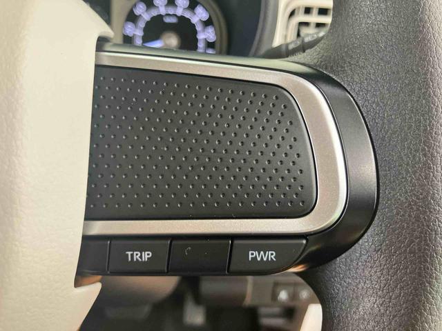 ムーヴキャンバスストライプスGスマアシ ダイハツ予防安全機能 置きラクボックス ホットカップホルダー オートブレーキホールド付き電動パーキング 前席シートヒーター オートライト オートハイビーム LEDヘッドライト(千葉県)の中古車