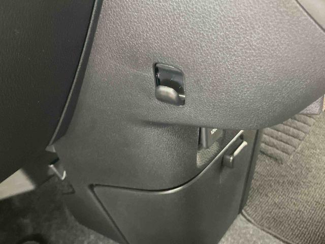 ムーヴキャンバスストライプスGスマアシ ダイハツ予防安全機能 置きラクボックス ホットカップホルダー オートブレーキホールド付き電動パーキング 前席シートヒーター オートライト オートハイビーム LEDヘッドライト(千葉県)の中古車