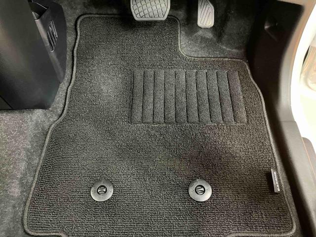 ムーヴキャンバスストライプスGスマアシ ダイハツ予防安全機能 置きラクボックス ホットカップホルダー オートブレーキホールド付き電動パーキング 前席シートヒーター オートライト オートハイビーム LEDヘッドライト(千葉県)の中古車