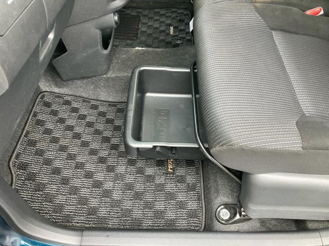 ムーヴカスタム XリミテッドII SAIII全周囲カメラ 運転席シートヒーター アルミホイール LEDヘッドライト オートライト AHB トップシェイドガラス CD/AUX 衝突被害軽減装置 キーフリーシステム 盗難防止アラーム シートリフター(千葉県)の中古車