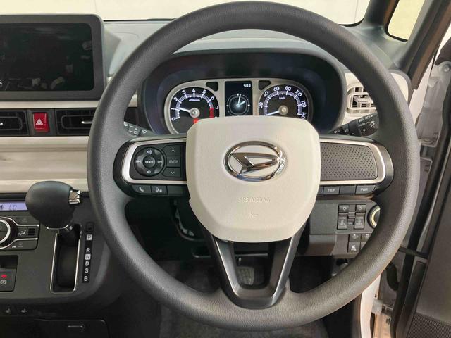 ムーヴキャンバスストライプスＧスマアシ　ダイハツ予防安全機能　前後コーナーセンサー　置きラクボックス　ホットカップホルダー　オートブレーキホールド付き電動パーキング　前席シートヒーター　バニティーミラー付き左右サンバイザー（千葉県）の中古車