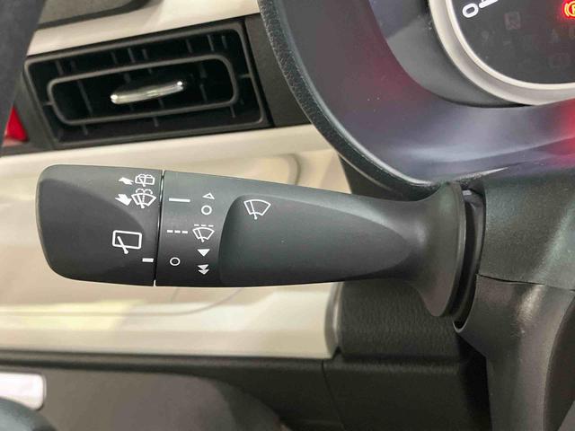 ムーヴキャンバスストライプスＧスマアシ　ダイハツ予防安全機能　前後コーナーセンサー　置きラクボックス　ホットカップホルダー　オートブレーキホールド付き電動パーキング　前席シートヒーター　バニティーミラー付き左右サンバイザー（千葉県）の中古車
