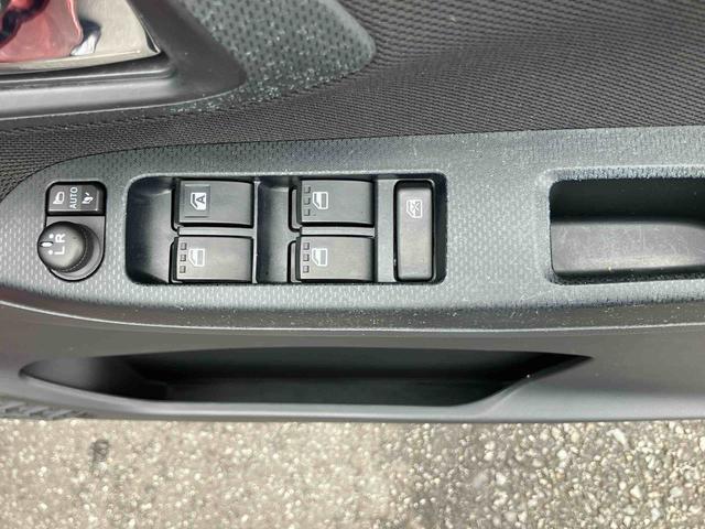 ムーヴＸリミテッドII　ＳＡIIIナビ／地デジ／ＢＴ／ＵＳＢ／ＤＶＤ　バックカメラ　前後ドラレコ　ＥＴＣ　運転席シートヒーター　トップシェイドガラス　アルミホイール　ＬＥＤヘッドライト　オートライト　スマアシ　キーレス　盗難防止警報（千葉県）の中古車