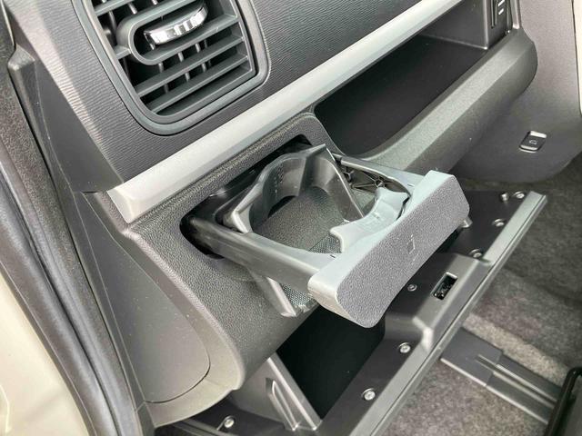 タントカスタムＲＳ　トップエディションＳＡIIIターボ　８型ナビ／ＴＶ／ＤＶＤ／ＢＴ／ＵＳＢ　バックカメラ　運転席シートヒーター　トップシェイドガラス　ＬＥＤヘッドライト　衝突軽減装置　両側電動スライドドア　革巻ハンドル　キーフリー　イモビライザー（千葉県）の中古車