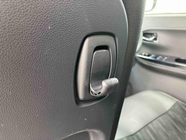 タントカスタムＲＳ　トップエディションＳＡIIIターボ　８型ナビ／ＴＶ／ＤＶＤ／ＢＴ／ＵＳＢ　バックカメラ　運転席シートヒーター　トップシェイドガラス　ＬＥＤヘッドライト　衝突軽減装置　両側電動スライドドア　革巻ハンドル　キーフリー　イモビライザー（千葉県）の中古車