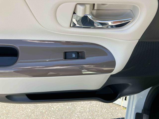 ムーヴキャンバスXメイクアップリミテッド SAIII8型ナビ/TV/DVD/BT/USB 全周囲カメラ 前後ドラレコ ETC 置楽BOX ハロゲンヘッドライト オートライト AHB スマアシ 両側電動スライド ボタンスタート 盗難防止警報 キーフリー(千葉県)の中古車