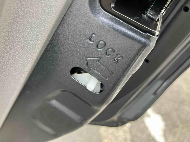 タフトＸナビ／ＴＶ／ＤＶＤ／ＢＴ／ＵＳＢ　バックカメラ　前後ドラレコ　ＥＴＣ　ガラスルーフ　ＬＥＤヘッドランプ　オートライト　ＡＨＢ　コ−ナ−センサー　電動駐車ブレーキ　スマアシ　ボタンスタート　スマートキー（千葉県）の中古車