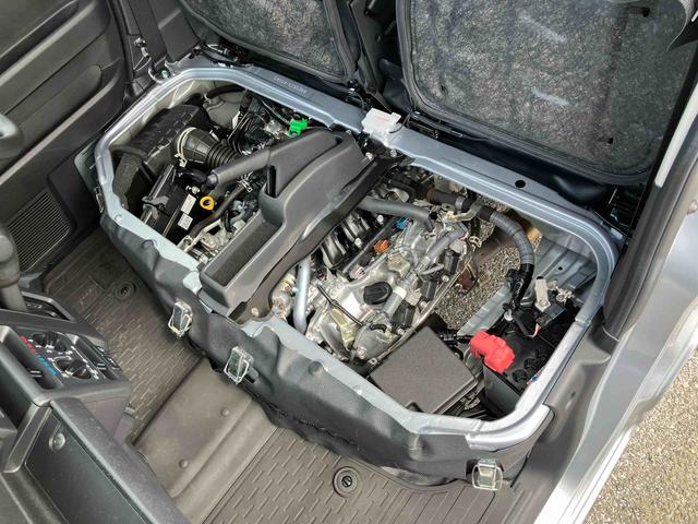 ハイゼットカーゴデラックスフロントドアスピーカー ラジオレス 衝突被害軽減ブレーキ コーナーセンサー オートライト プライバシーガラス フロントパワーウィンドウ オーバーヘッドシェルフ キーレスエントリー アイドリングストップ(千葉県)の中古車