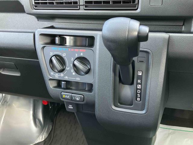 ハイゼットカーゴデラックスフロントドアスピーカー ラジオレス 衝突被害軽減ブレーキ コーナーセンサー オートライト プライバシーガラス フロントパワーウィンドウ オーバーヘッドシェルフ キーレスエントリー アイドリングストップ(千葉県)の中古車