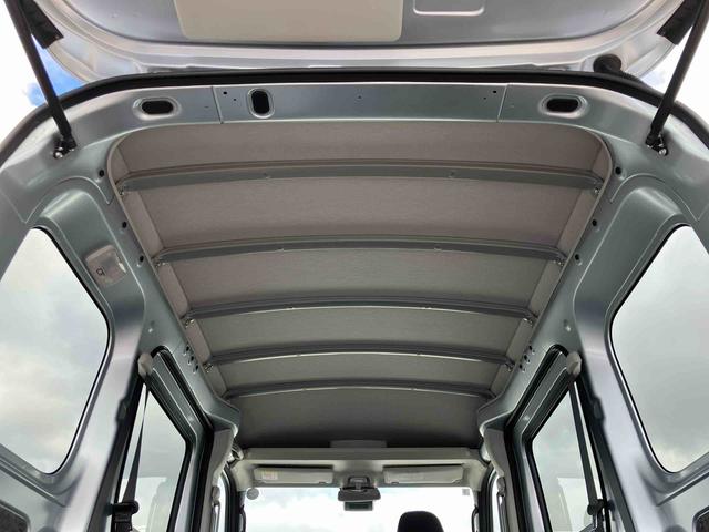 ハイゼットカーゴデラックスフロントドアスピーカー ラジオレス 衝突被害軽減ブレーキ コーナーセンサー オートライト プライバシーガラス フロントパワーウィンドウ オーバーヘッドシェルフ キーレスエントリー アイドリングストップ(千葉県)の中古車