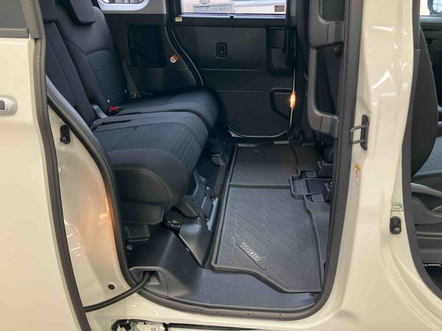 トールカスタムＧ　ターボターボ　９型ＤＰＡ／ＴＶ／ＢＴ／ＵＳＢ　バックカメラ　全車速追従クルコン　ＬＥＤヘッドライト　オートライト　ＡＨＢ　スマアシ　コーナーセンサー　電動駐車ブレーキ　キーフリー　革ハンドル　アルミホイール（千葉県）の中古車