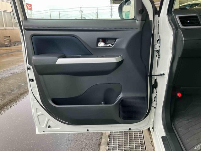 トールカスタムＧ　ターボターボ　９型ＤＰＡ／ＴＶ／ＢＴ／ＵＳＢ　バックカメラ　全車速追従クルコン　ＬＥＤヘッドライト　オートライト　ＡＨＢ　スマアシ　コーナーセンサー　電動駐車ブレーキ　キーフリー　革ハンドル　アルミホイール（千葉県）の中古車