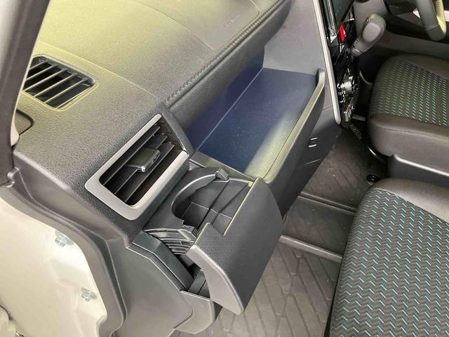トールカスタムＧ　ターボターボ　９型ＤＰＡ／ＴＶ／ＢＴ／ＵＳＢ　バックカメラ　全車速追従クルコン　ＬＥＤヘッドライト　オートライト　ＡＨＢ　スマアシ　コーナーセンサー　電動駐車ブレーキ　キーフリー　革ハンドル　アルミホイール（千葉県）の中古車