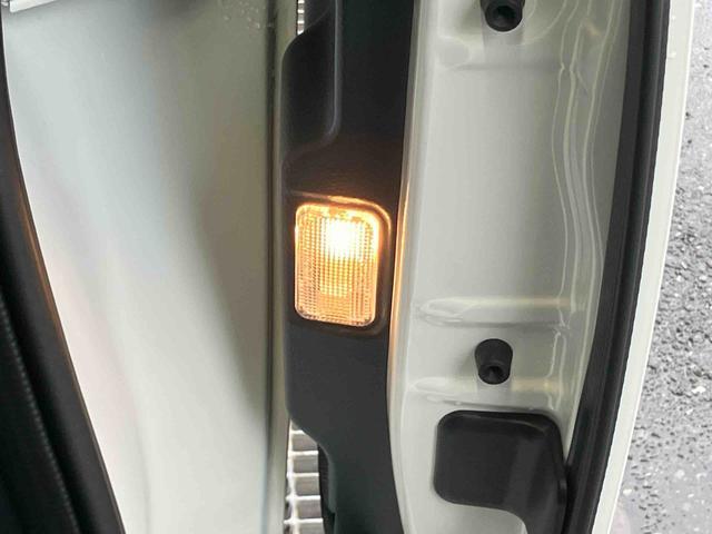 トールカスタムＧ　ターボターボ　９型ＤＰＡ／ＴＶ／ＢＴ／ＵＳＢ　バックカメラ　全車速追従クルコン　ＬＥＤヘッドライト　オートライト　ＡＨＢ　スマアシ　コーナーセンサー　電動駐車ブレーキ　キーフリー　革ハンドル　アルミホイール（千葉県）の中古車