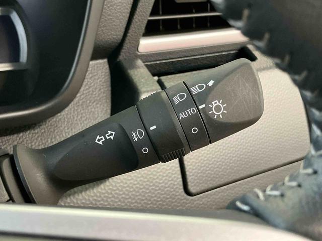 トールカスタムＧ　ターボターボ　９型ＤＰＡ／ＴＶ／ＢＴ／ＵＳＢ　バックカメラ　全車速追従クルコン　ＬＥＤヘッドライト　オートライト　ＡＨＢ　スマアシ　コーナーセンサー　電動駐車ブレーキ　キーフリー　革ハンドル　アルミホイール（千葉県）の中古車