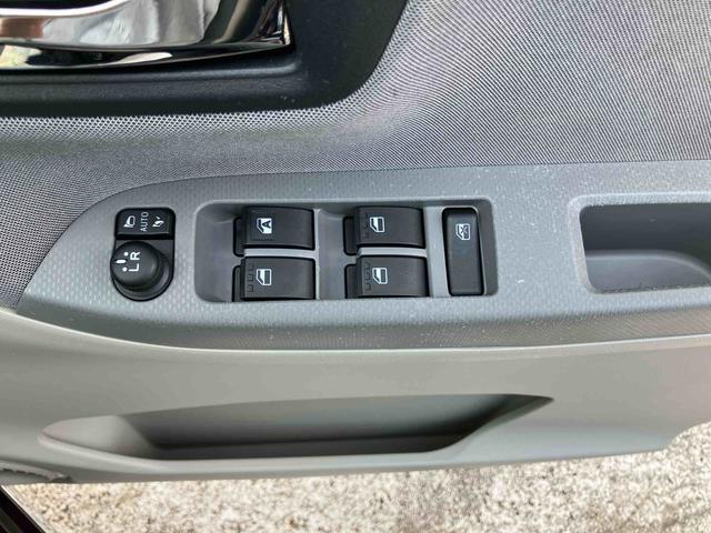 キャストスタイルX SAII純正メモリーナビゲーション CD DVD ETC車載器 衝突回避支援ブレーキ 誤発進抑制装置 アイドリングストップ プッシュボタンスタート スマートキー 盗難防止装置 イモビライザー(千葉県)の中古車