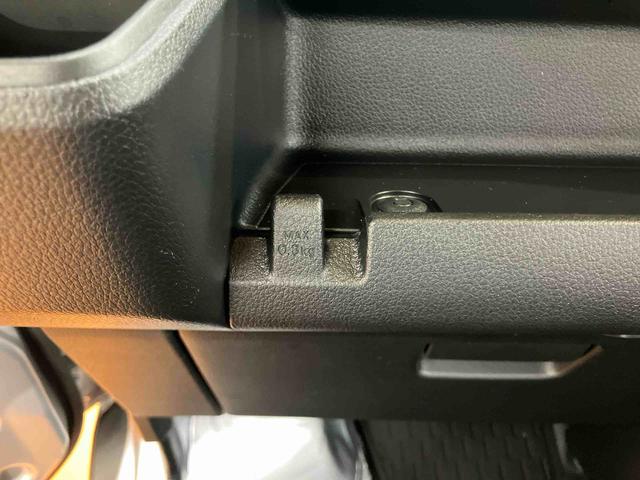 ハイゼットカーゴデラックススマアシ ダイハツ予防安全機能 前後コーナーセンサー オートライト オートハイビーム マニュアルレベリング機能付ハロゲンヘッドライト オーバーヘッドシェルフ スピーカー一体型ラジオチューナー(千葉県)の中古車