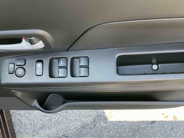 ワゴンRハイブリッドFZ セーフティパッケージ装着車ハイブリッド ナビ/TV/DVD/BT/USB ETC 運転席シートヒーター 衝突被害軽減装置 LEDヘッドライト オートライト アルミホイール スマートキー ボタンスタート 革巻きハンドル ステリモ(千葉県)の中古車