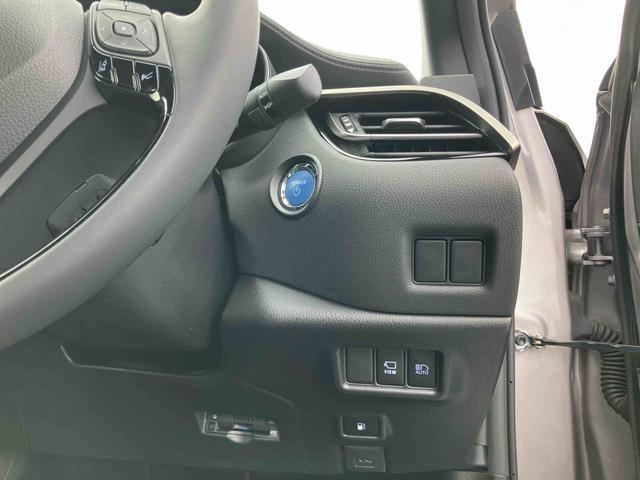 Ｃ−ＨＲＧ　モード　ネロ　セーフティプラスハイブリッド　ナビ／ＴＶ／ＢＴ／ＵＳＢ　ＥＴＣ　全周囲カメラ　全車速追従クルコン　ＬＥＤヘッドライト　オートライト　ＡＨＢ　シートヒーター　ドアイルミネーション　衝突軽減装置　コーナーセンサー　アルミ（千葉県）の中古車