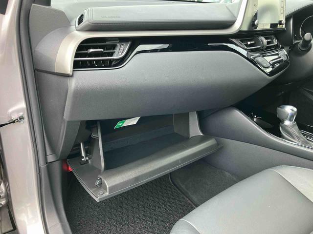 Ｃ−ＨＲＧ　モード　ネロ　セーフティプラスハイブリッド　ナビ／ＴＶ／ＢＴ／ＵＳＢ　ＥＴＣ　全周囲カメラ　全車速追従クルコン　ＬＥＤヘッドライト　オートライト　ＡＨＢ　シートヒーター　ドアイルミネーション　衝突軽減装置　コーナーセンサー　アルミ（千葉県）の中古車