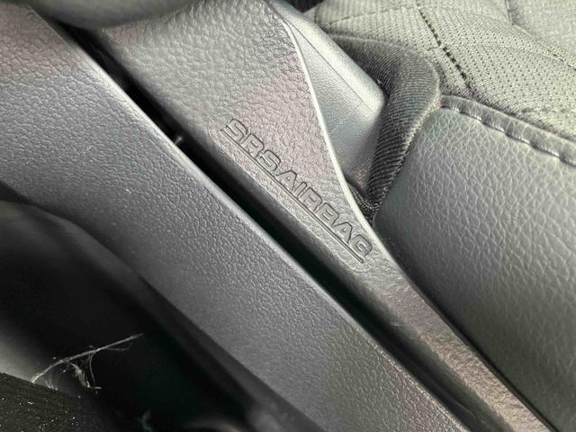 Ｃ−ＨＲＧ　モード　ネロ　セーフティプラスハイブリッド　ナビ／ＴＶ／ＢＴ／ＵＳＢ　ＥＴＣ　全周囲カメラ　全車速追従クルコン　ＬＥＤヘッドライト　オートライト　ＡＨＢ　シートヒーター　ドアイルミネーション　衝突軽減装置　コーナーセンサー　アルミ（千葉県）の中古車
