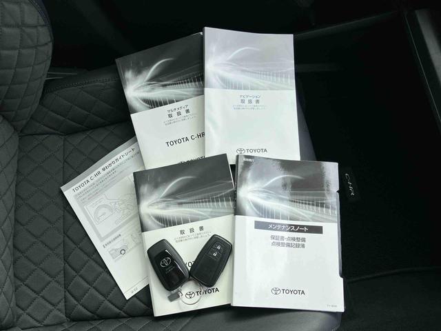 Ｃ−ＨＲＧ　モード　ネロ　セーフティプラスハイブリッド　ナビ／ＴＶ／ＢＴ／ＵＳＢ　ＥＴＣ　全周囲カメラ　全車速追従クルコン　ＬＥＤヘッドライト　オートライト　ＡＨＢ　シートヒーター　ドアイルミネーション　衝突軽減装置　コーナーセンサー　アルミ（千葉県）の中古車